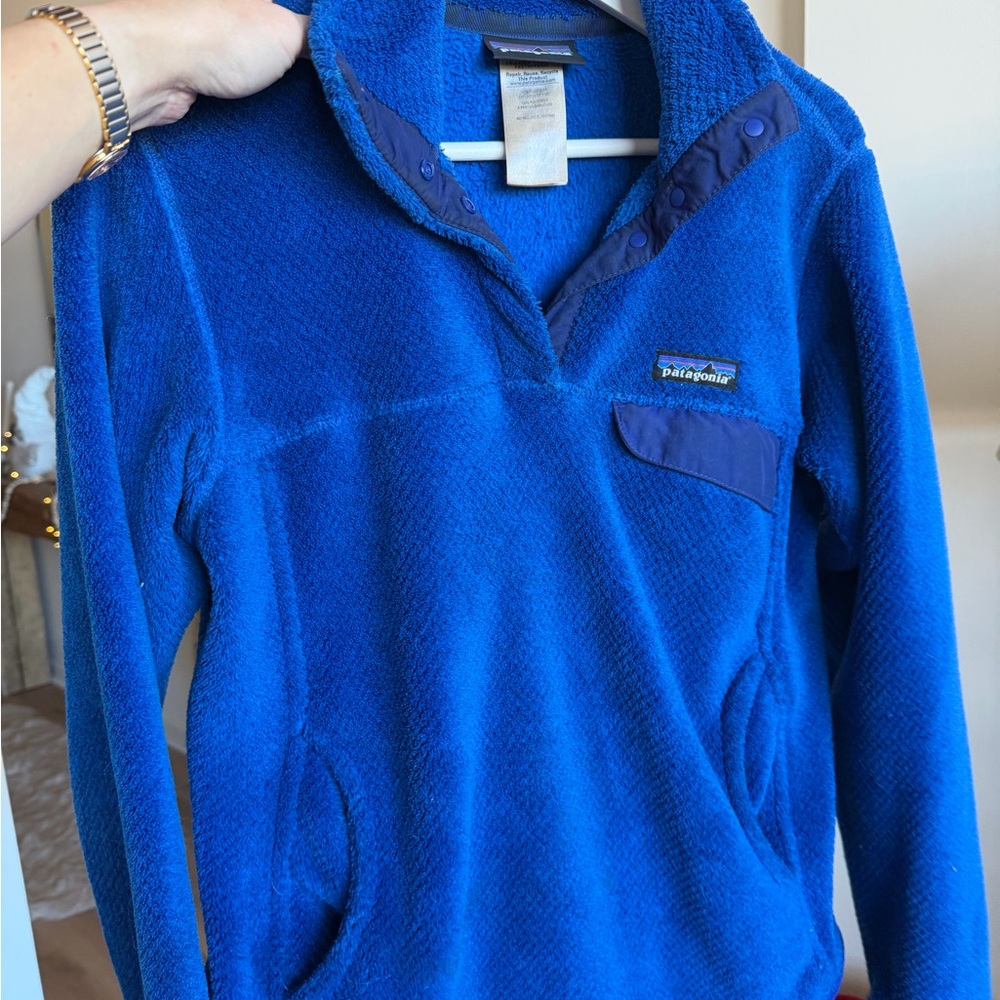 Patagonia Women's Vibrant Blue Cowl Sweater